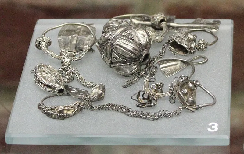 Sell broken Silver jewelleries in Sambalpur | Cashngold